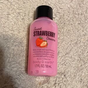 Body & Earth Sweet Strawberry Dreams Body Wash - Pink